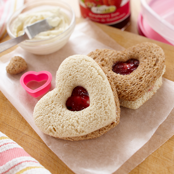 sweetheart-finger-sandwiches-smucker-s