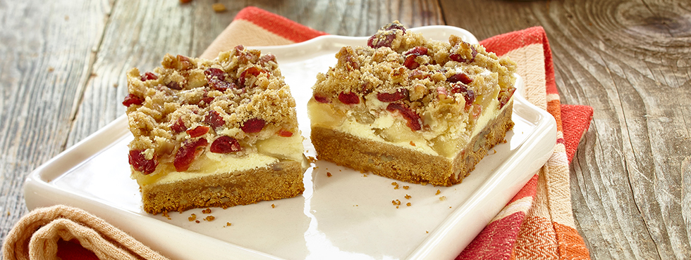 Harvest Apple Streusel Squares | Recipes