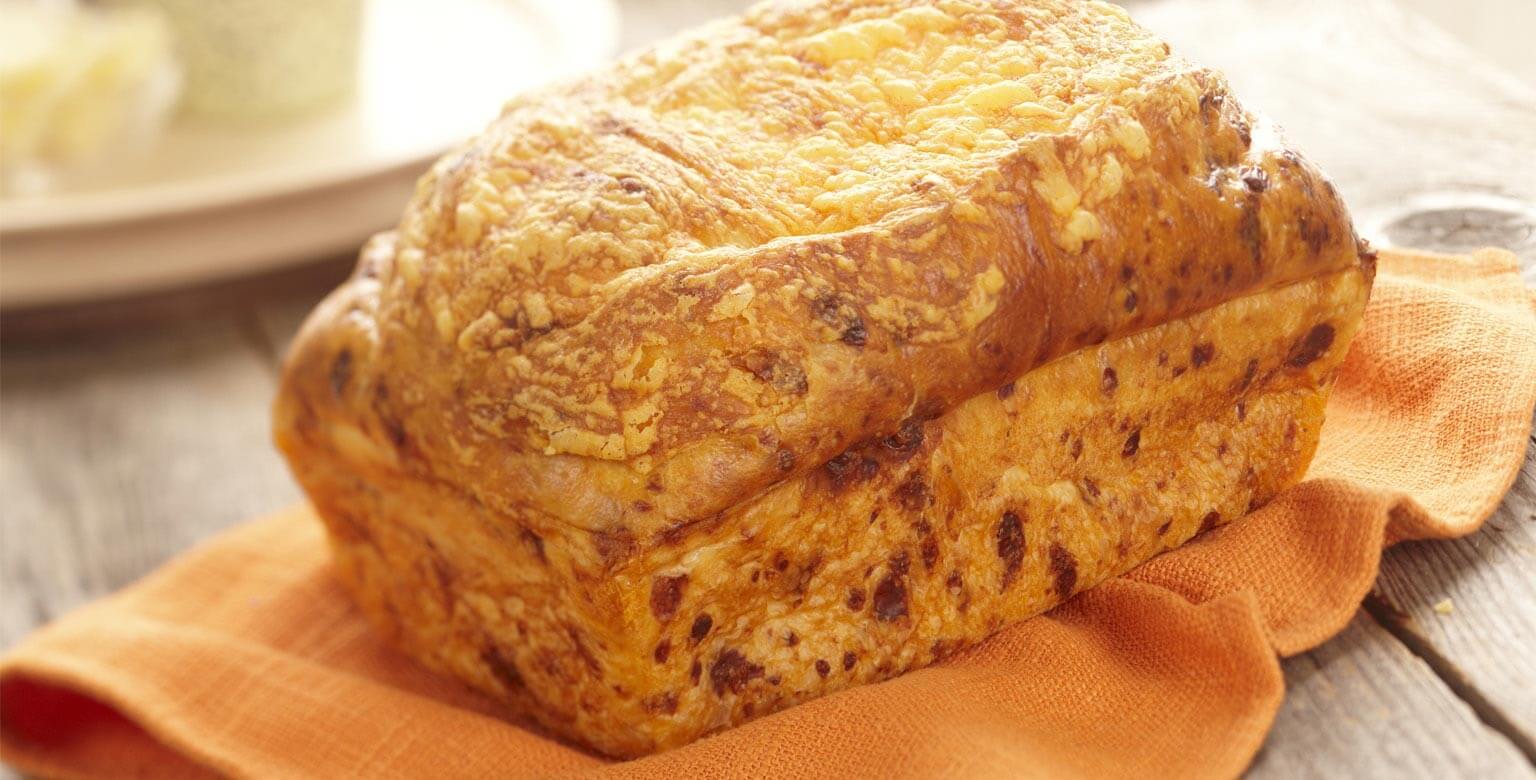 Cheese 'n Onion Bread – Small Loaf
