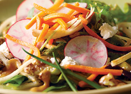Pear and Spring Mix Salad with Peanut Dressing