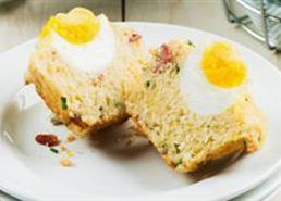 Bacon and Egg Breakfast Muffins 