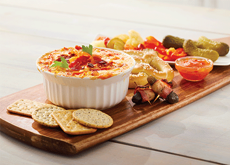 Recipe Image of Cheesy Hot Pepper and Bacon Dip Platter