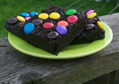 No-Bake Fudgey Brownies