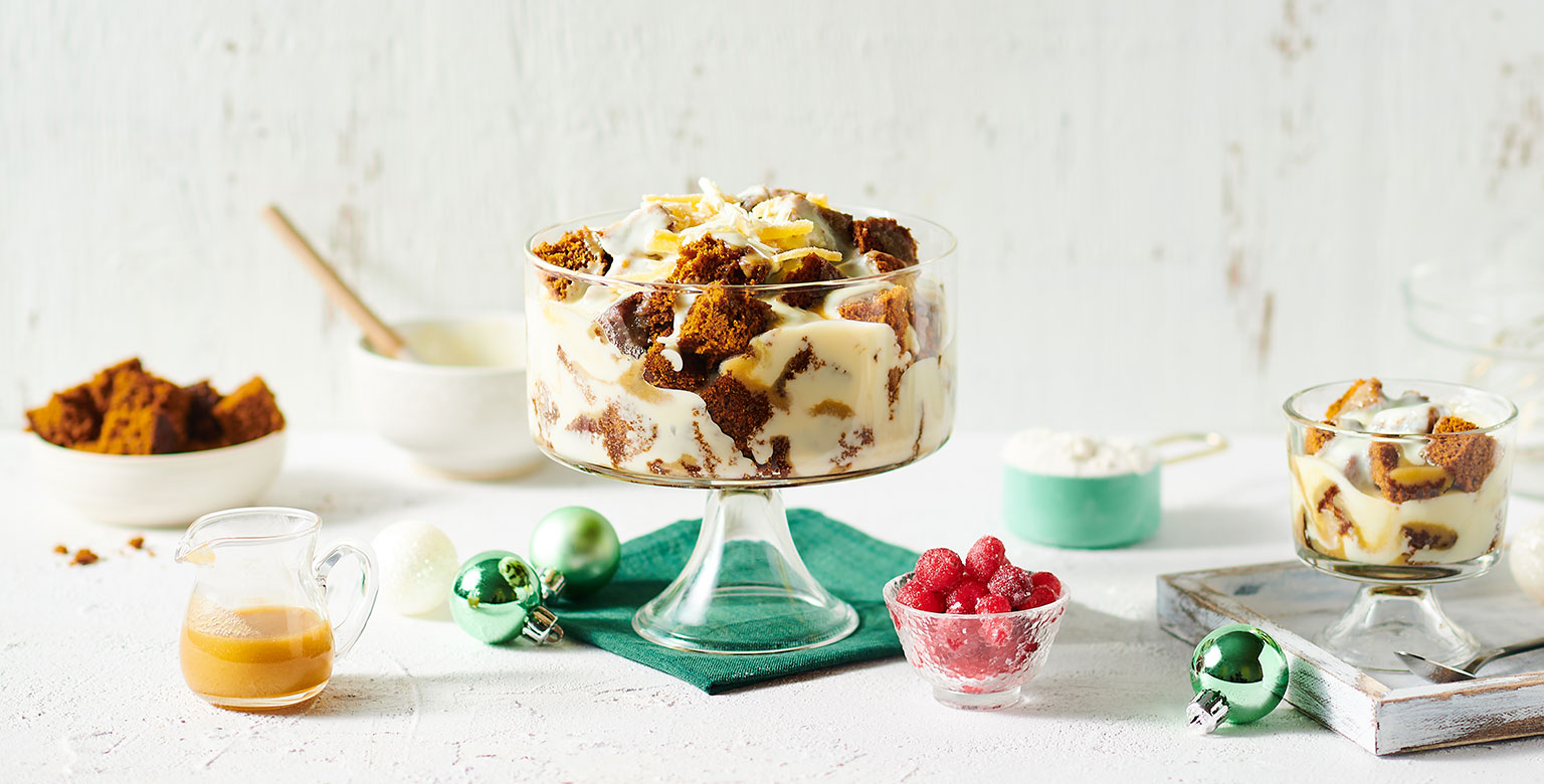 Gingerbread, White Chocolate and Toffee Trifle