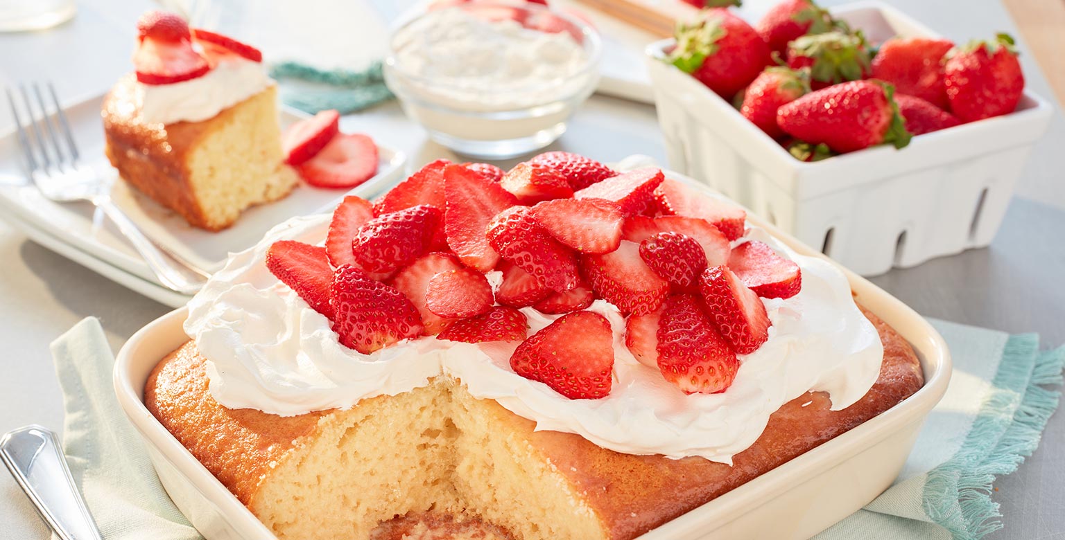 Gâteau tres leches aux fraises