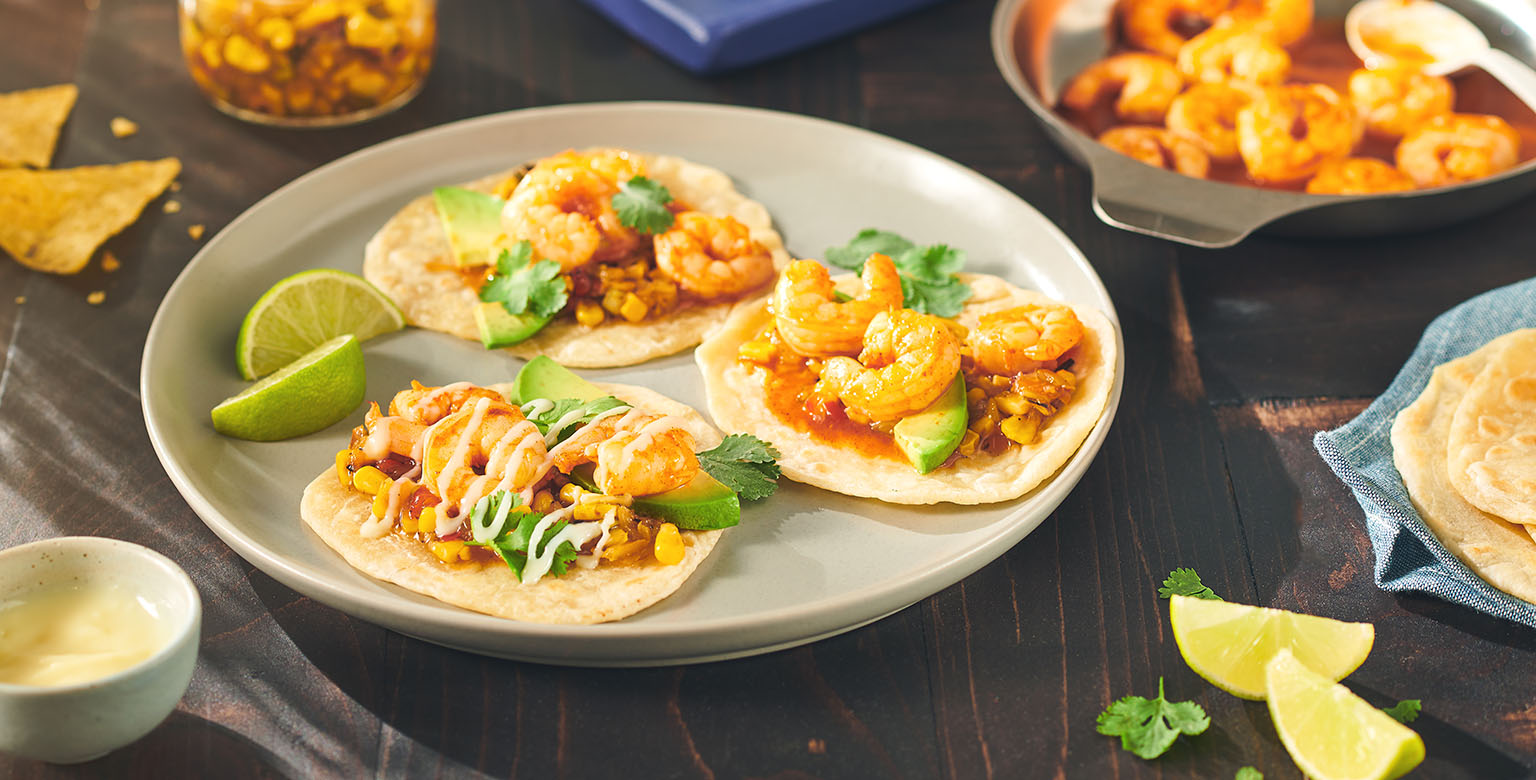 Voir la recette - Tacos aux crevettes aux abricots et chili avec salsa piquante et créma